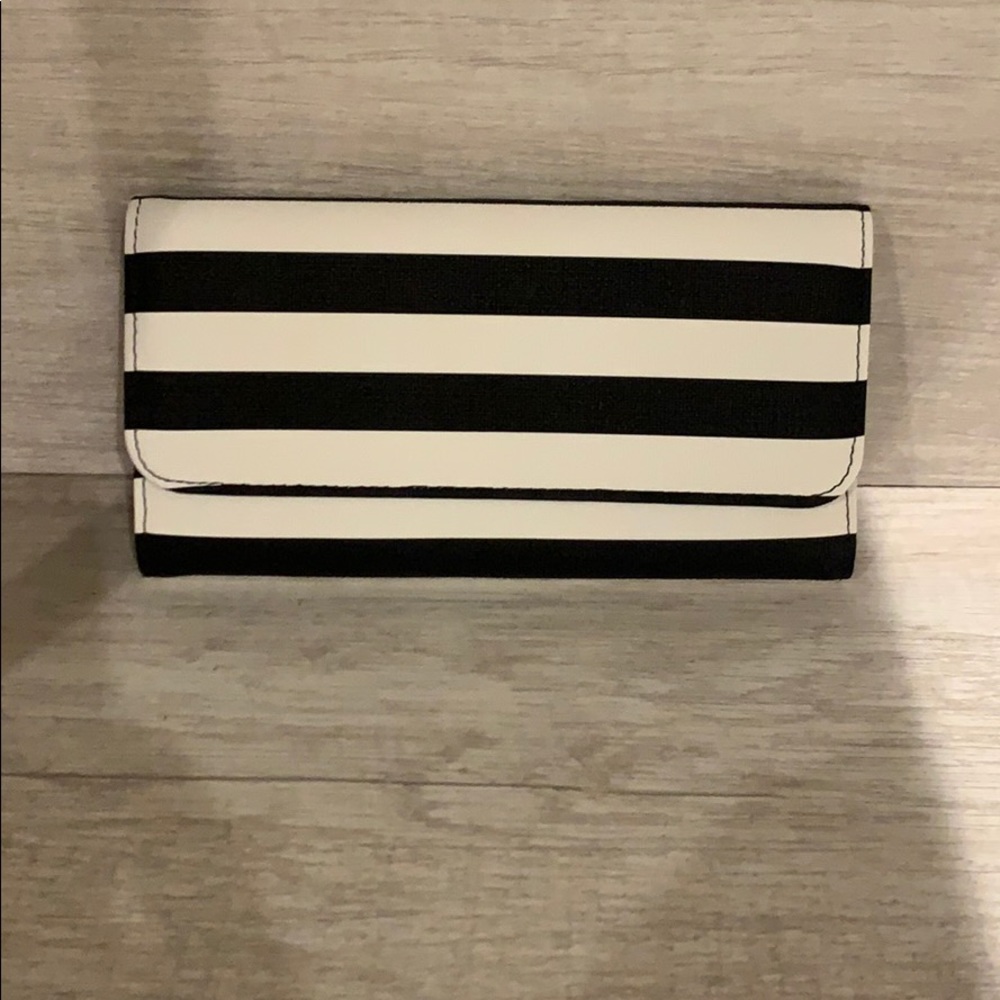 NEW KUT from the kloth Wallet